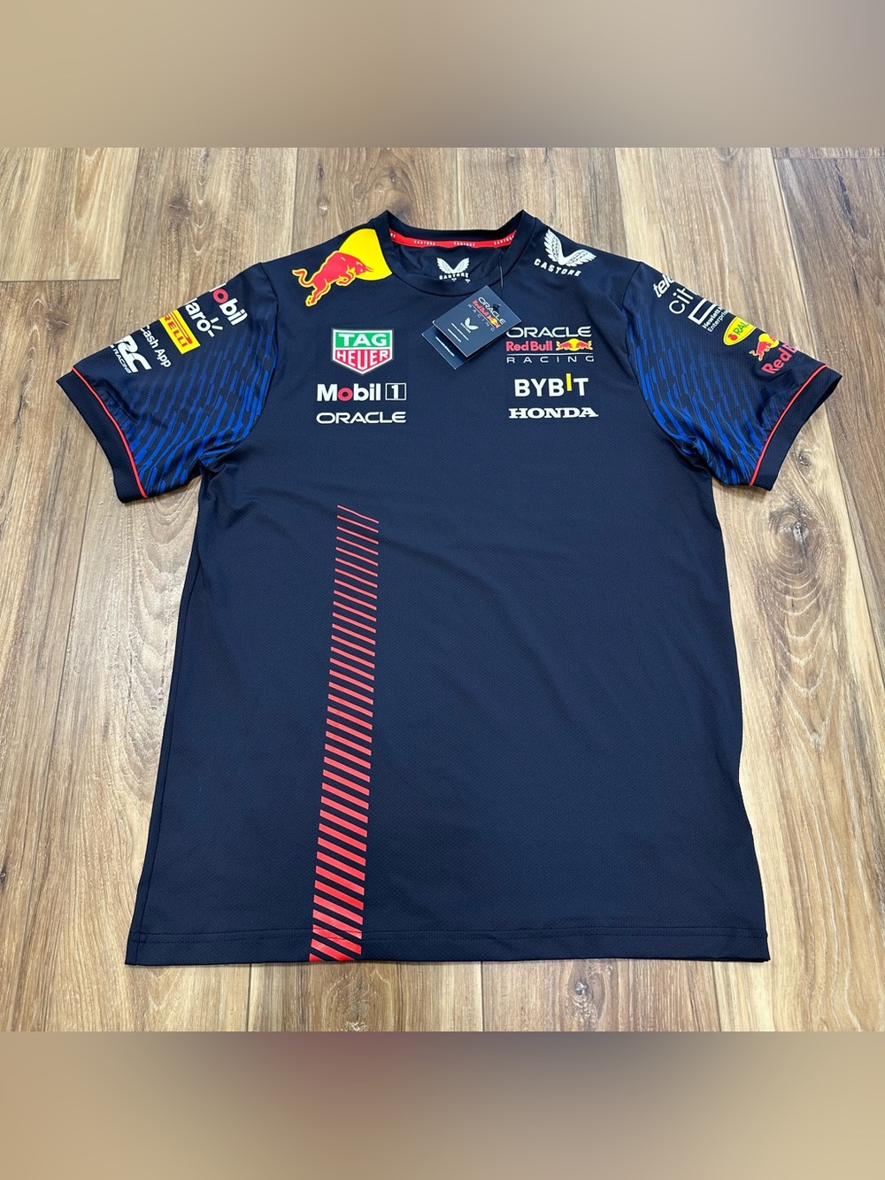New Castore Oracle Red Bull Racing F1 Team Set Up Shirt Mobil 1 Tag Heuer, M